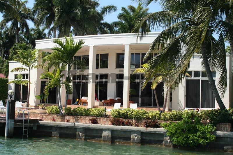 miami-beach-waterfront-homes-sold-2013