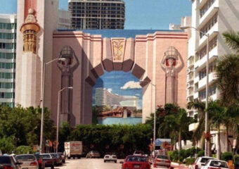 Miamism Fridays – Vintage Fontainebleau by 305ssom
